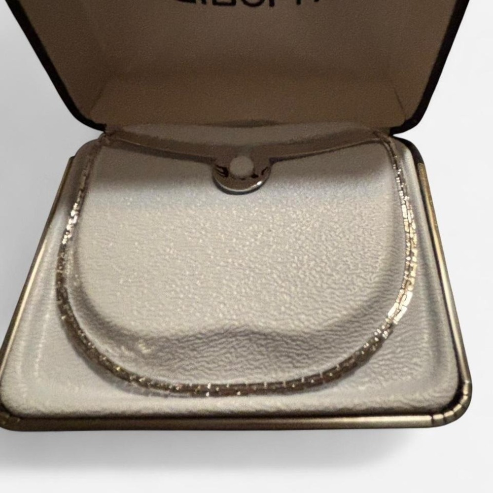 Claiborne Silver Tone Tie Tac New In box